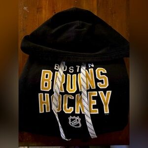 Reebok Black and Gold Men's Sweater